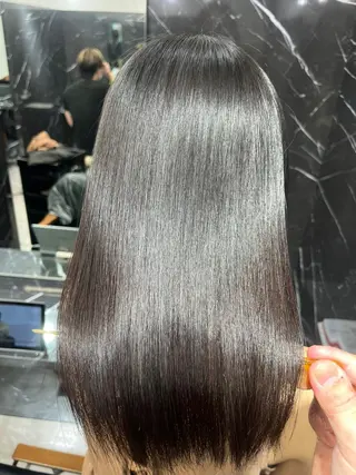 セミロング ulu+sia/ 神戸本格派髪質改善のヘアスタイル