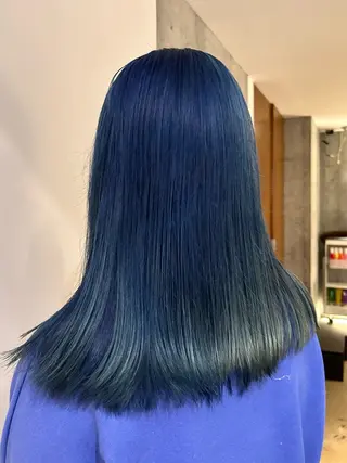 ロング カラー 🎨艶感ニュアンス カラー🐬櫻井海星のヘアスタイル