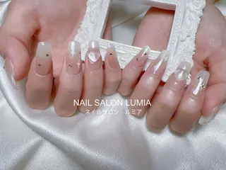 ネイル ネイルサロン ルミア Lumia 店長施術のネイルデザイン