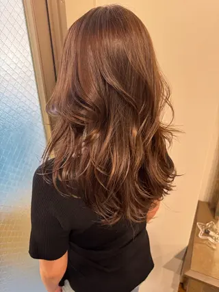 セミロング カラー 夜23時まで予約🉑 reverieあきらのヘアスタイル