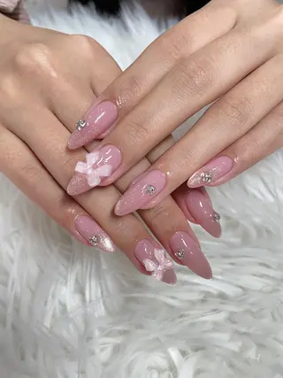 ネイル Mione_ Sonのネイルデザイン