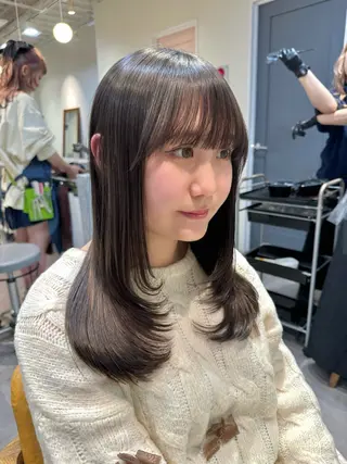 ロング カラー ayaka♡ 柔らかカラーのヘアスタイル
