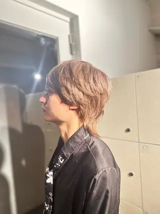 ショート カラー ハイトーンカラー が絶対可愛い✨泰聖✨のヘアスタイル