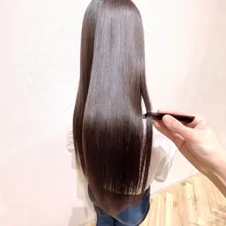 ロング NAKAHARA TSUKUSHIのヘアスタイル