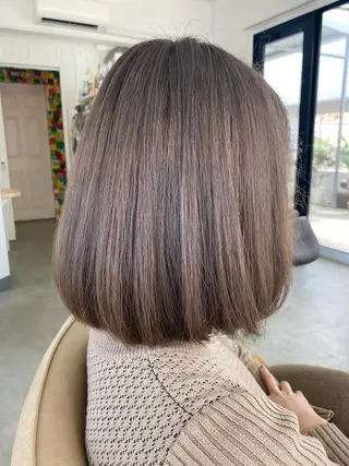 ミディアム カラー 林 梓のヘアスタイル