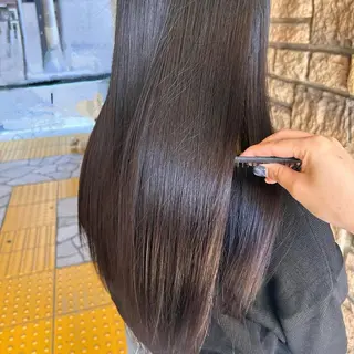 ロング アトリエニューヨーク 三ノ輪店のヘアスタイル