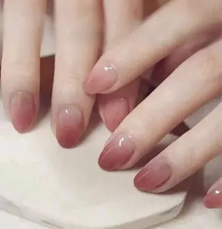 ネイル ロエ ゆいのネイルデザイン