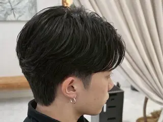 ショート センターパート 韓国ヘア・綾也のヘアスタイル