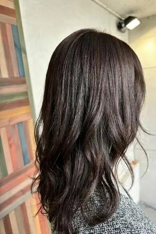 セミロング カラー flencia 丸 和博|カットのヘアスタイル