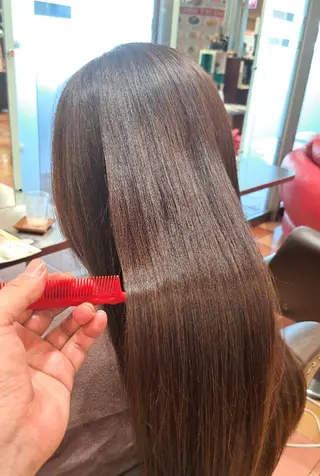 ロング 山内 泰輝のヘアスタイル