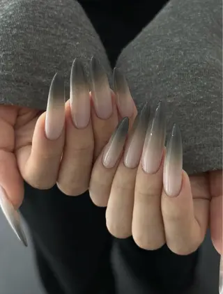 ネイル NiJi Nailsのネイルデザイン