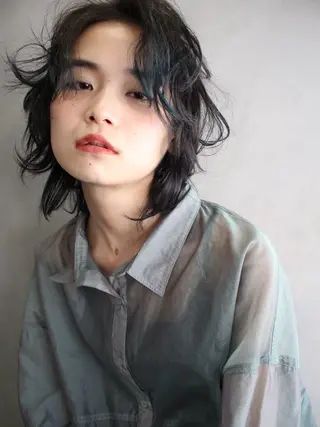 ミディアム イシマル ナオヤのヘアスタイル