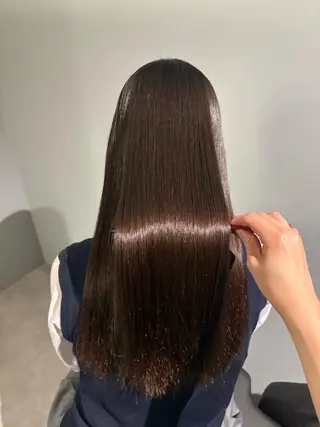 ロング 褒められ美髪/髪質 改善ストレート/初寧のヘアスタイル
