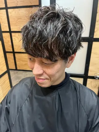 ショート カラー パーマ ヘアアレンジ メンズ キッズ ネイル マツエク・マツパ アイブロウ 久木原 ゆりのヘアスタイル