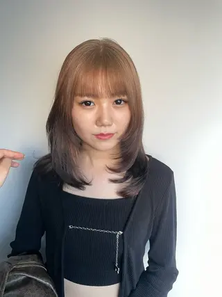 カラー 佐伯 和佳のヘアスタイル
