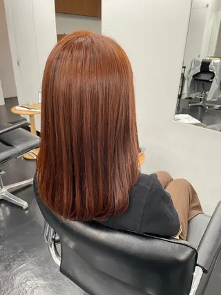 セミロング カラー 【ヤマザキアヤメ】 艶カラー/縮毛矯正のヘアスタイル