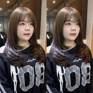 セミロング Kurumi🌙韓国 レイヤー/艶感カラーのヘアスタイル