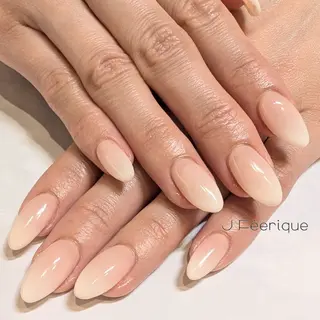 ネイル Eri 歴9年 / 南森町ネイル💅のネイルデザイン