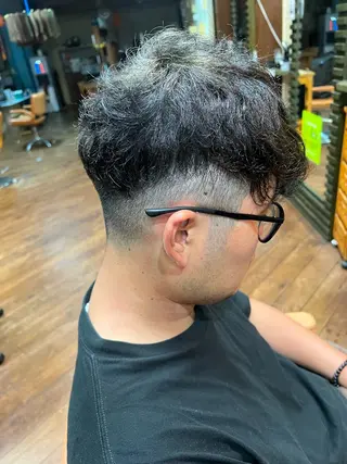 ショート メンズ 奥田 勝亮のヘアスタイル