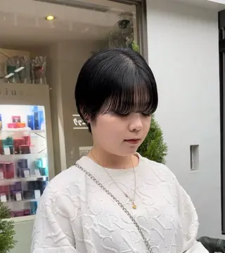 ショート SEEK八王子 AINAのヘアスタイル