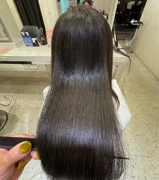 ロング 山田 ひかりのヘアスタイル