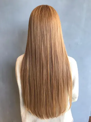カラー 湯浅 隆のヘアスタイル