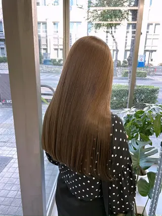 ロング カラー 松原 朱里のヘアスタイル