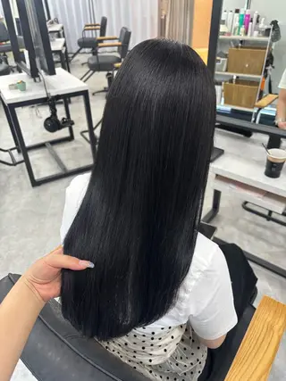 ロング カラー 縮毛矯正×透明感 カラー hinataのヘアスタイル