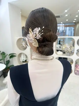 ミディアム ヘアアレンジ cherir髪質改善 パーソナルカラー診断のヘアスタイル