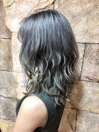 セミロング カラー 大竹 哲也のヘアスタイル