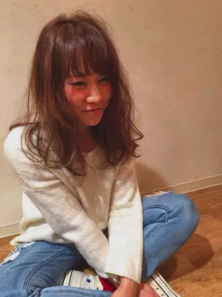 ミディアム むらかみ みかのヘアスタイル