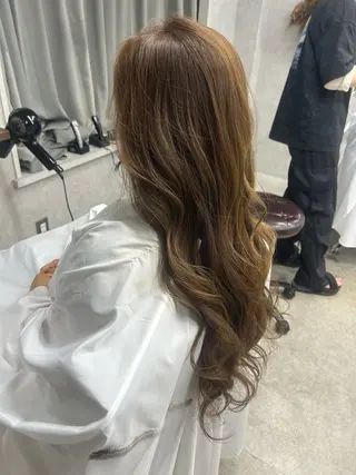 ロング カラー Lien 深井店のヘアスタイル