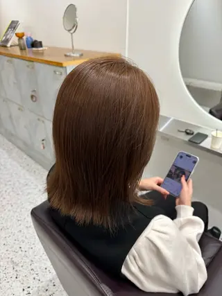 セミロング カラー ベージュ透明感カラー 💟AYUMI💟のヘアスタイル