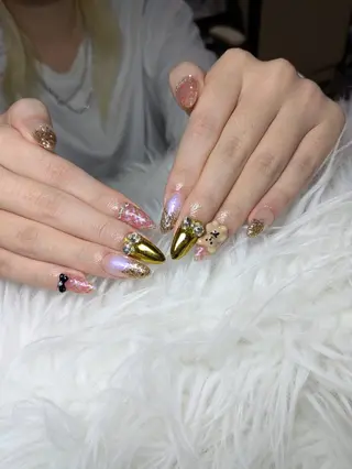 ネイル Queen Nail 研修生のネイルデザイン