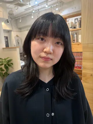 セミロング cana 札幌レイヤースタイルのヘアスタイル