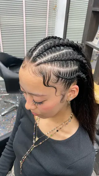 ヘアアレンジ MEI/ブレイズ/ コーンロウ/茅ヶ崎のヘアスタイル