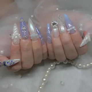ネイル BlueDaisy 栄本店のネイルデザイン