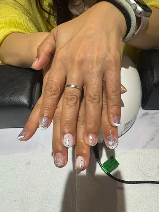 ネイル ナナ1級ネイリスト✨ PEEKABOOのネイルデザイン