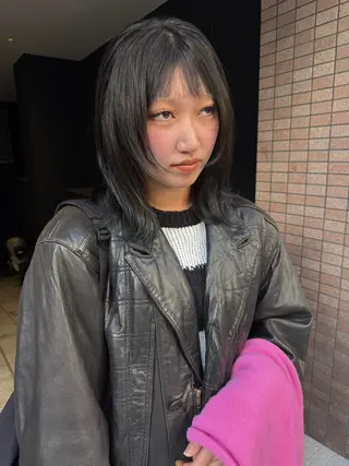 ミディアム タナカ レイのヘアスタイル
