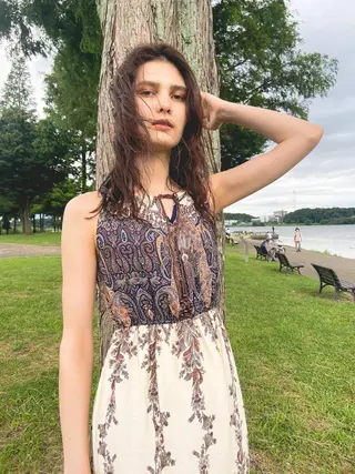 ロング FILMS/sari /似合わせカットのヘアスタイル