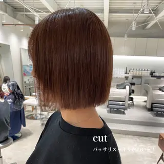 ミディアム 峯崎 葵のヘアスタイル