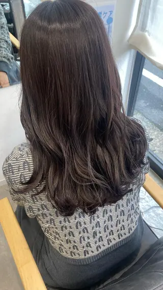 セミロング カラー hair shioのヘアスタイル