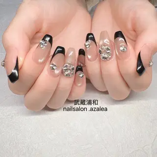 ネイル R inのネイルデザイン