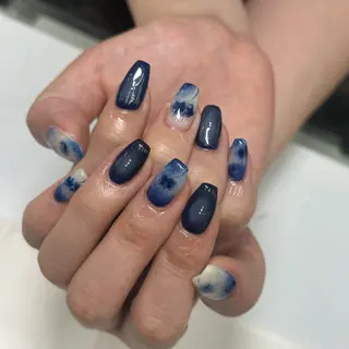 ネイル MAXKELLY MEGUMIのネイルデザイン