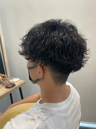 パーマ メンズ 似合う髪型見つけます AYAKAのヘアスタイル