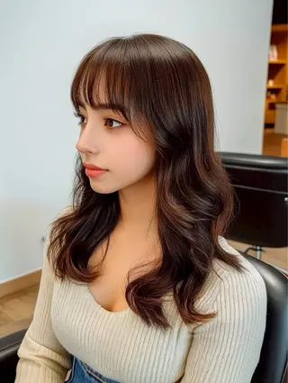 ロング MIO🍎ハイトーン /透明感カラーのヘアスタイル