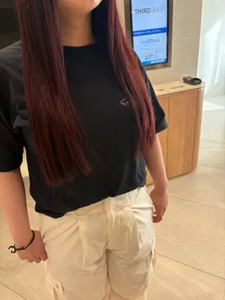 ロング カラー ボブ/透け感カラー tomoeのヘアスタイル