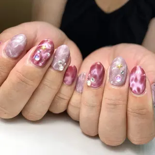 ネイル Legit nail salonのネイルデザイン
