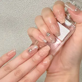ネイル グロー ネイルのネイルデザイン