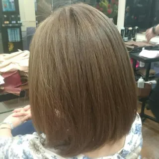 ミディアム カラー 田坂 真弓のヘアスタイル